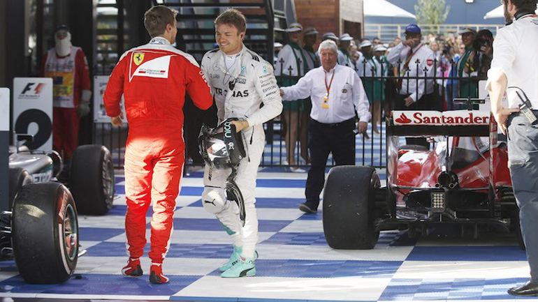 Τι συμβαίνει με Rosberg και Ferrari;